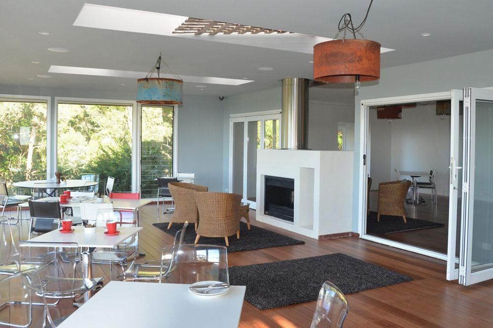 Hilltop On Tamborine Guest house 4*